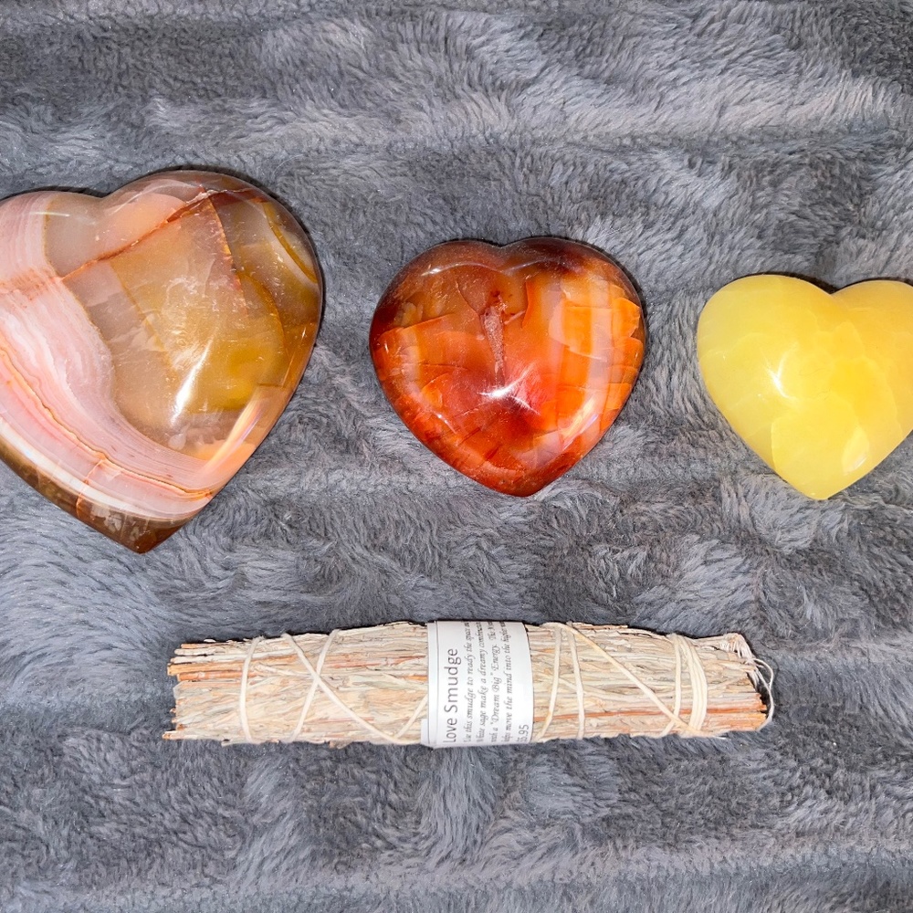 3 Heart Crystals With Love Smudge Sage